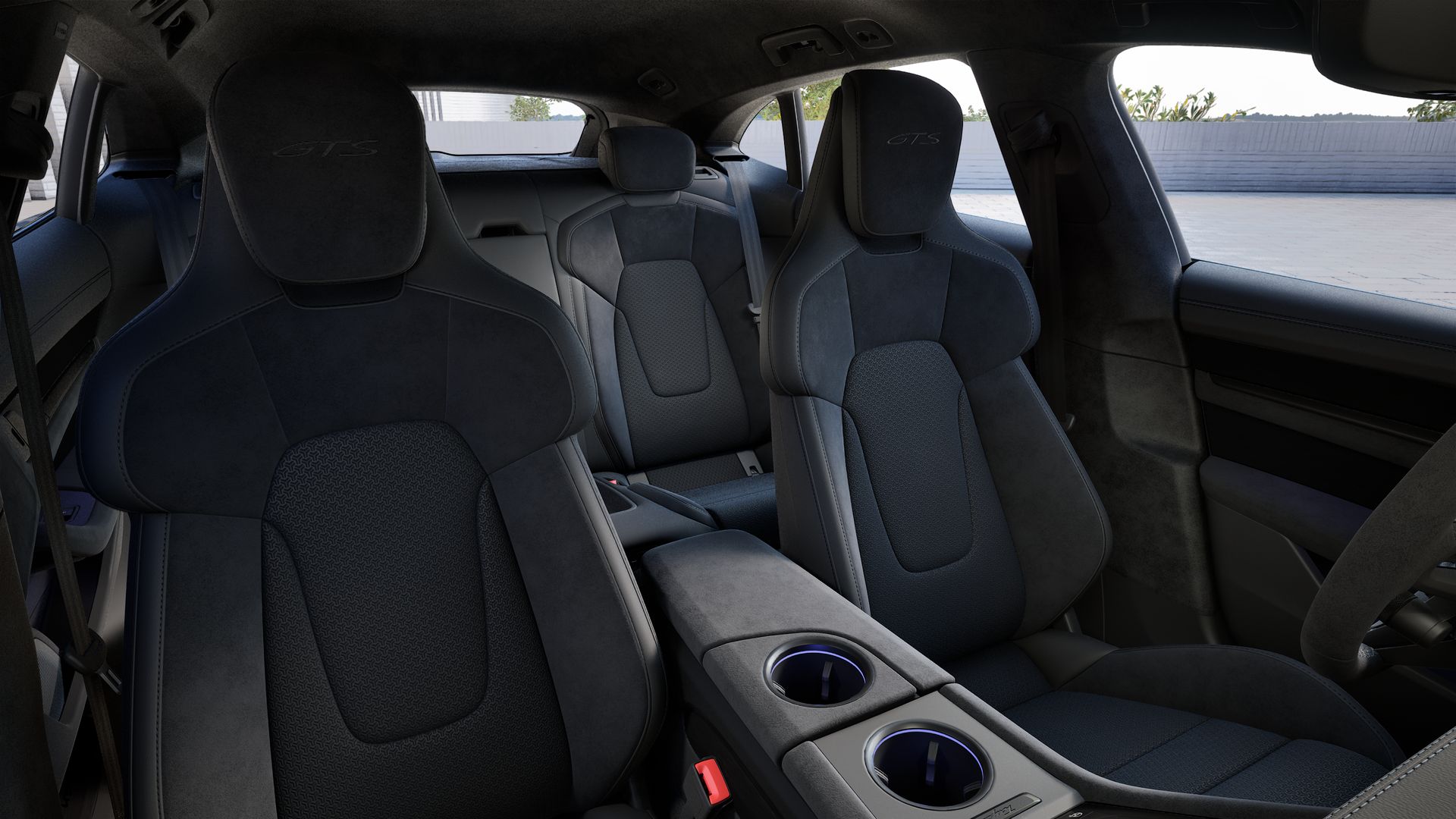 Innenansicht mit den Vordersitzen von Taycan GTS Sport Turismo