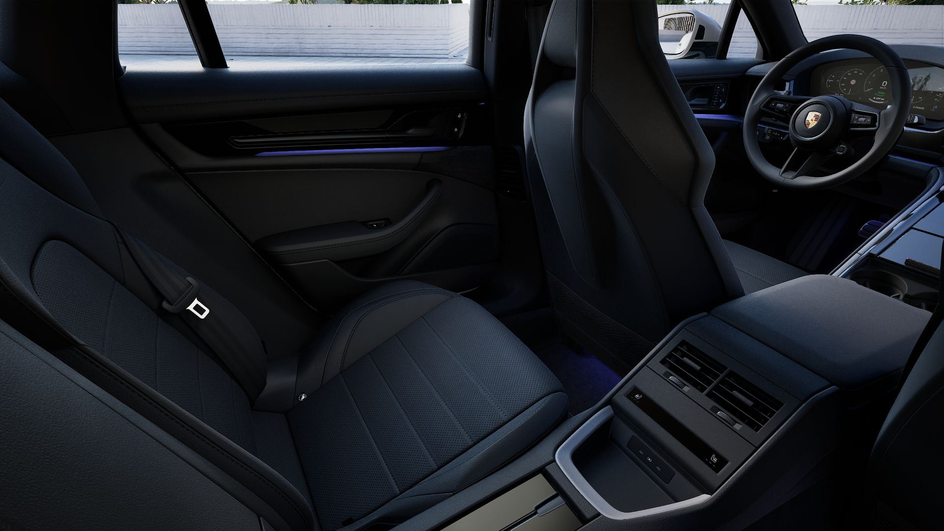 Innenansicht mit den Rücksitzen von Panamera 4 E-Hybrid