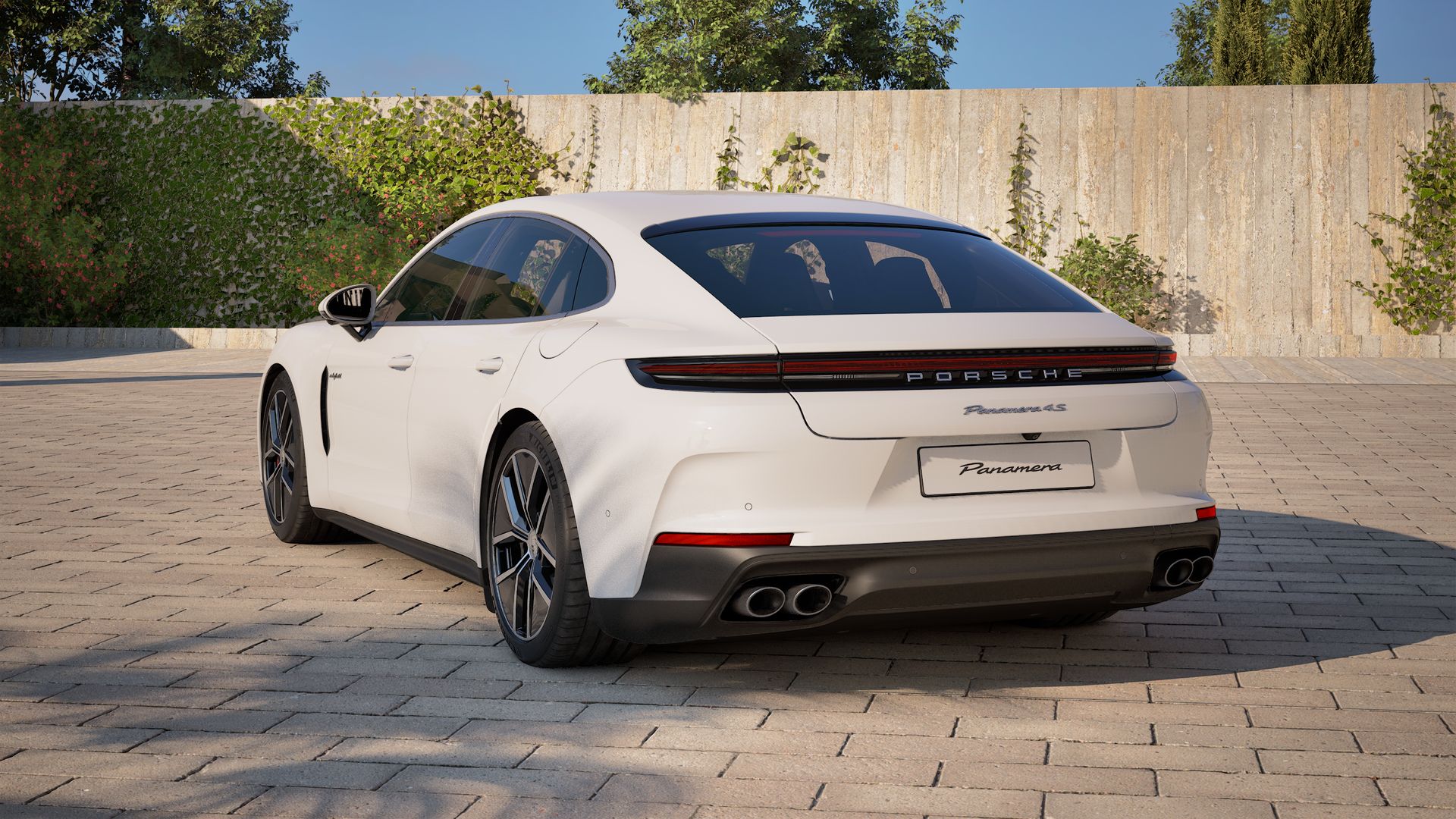 Außenansicht von Panamera 4S E-Hybrid mit der Rückseite und der linken Seite des Fahrzeugs
