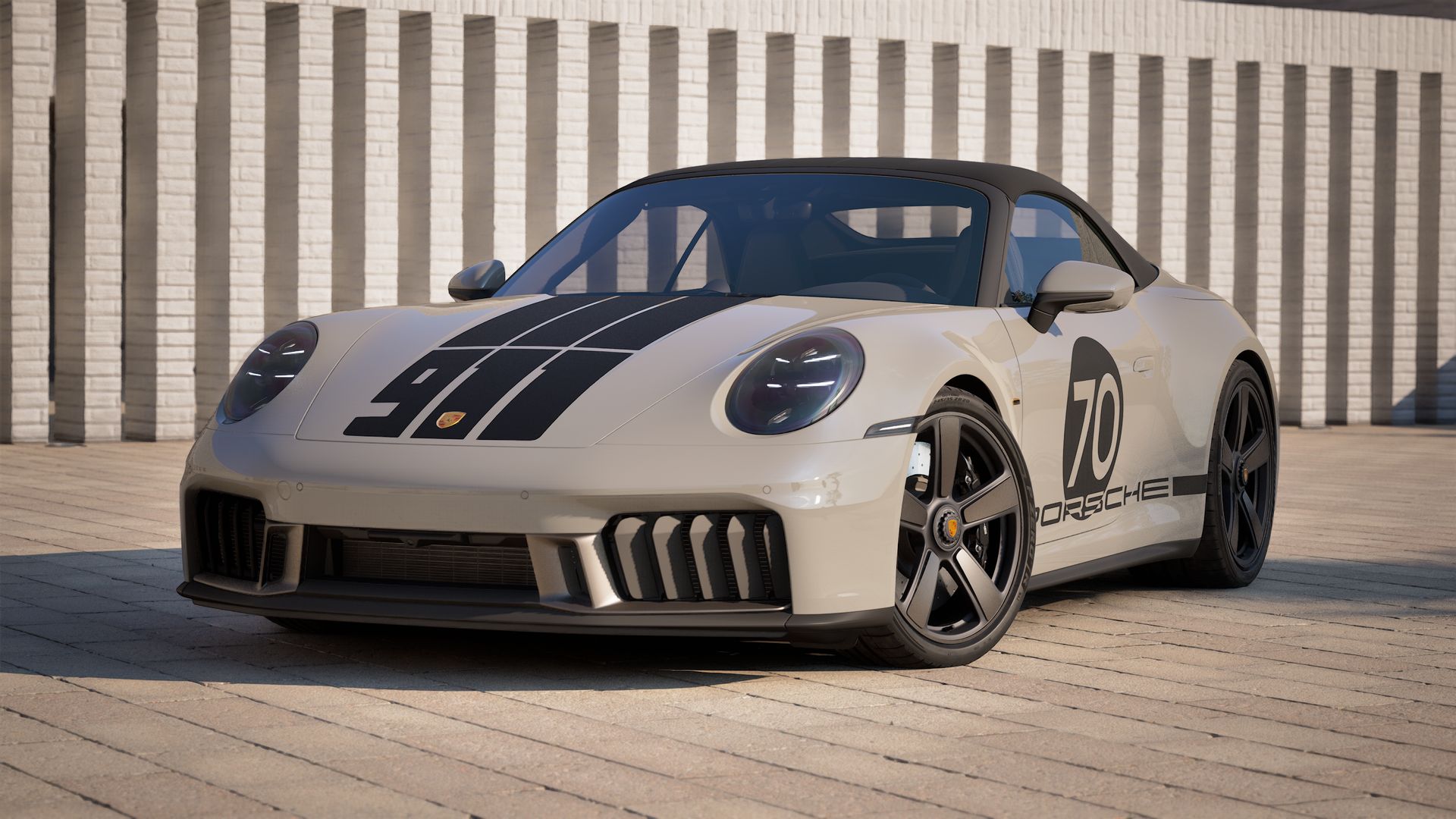 911 Spirit 70 外观图，显示汽车的前部和左侧