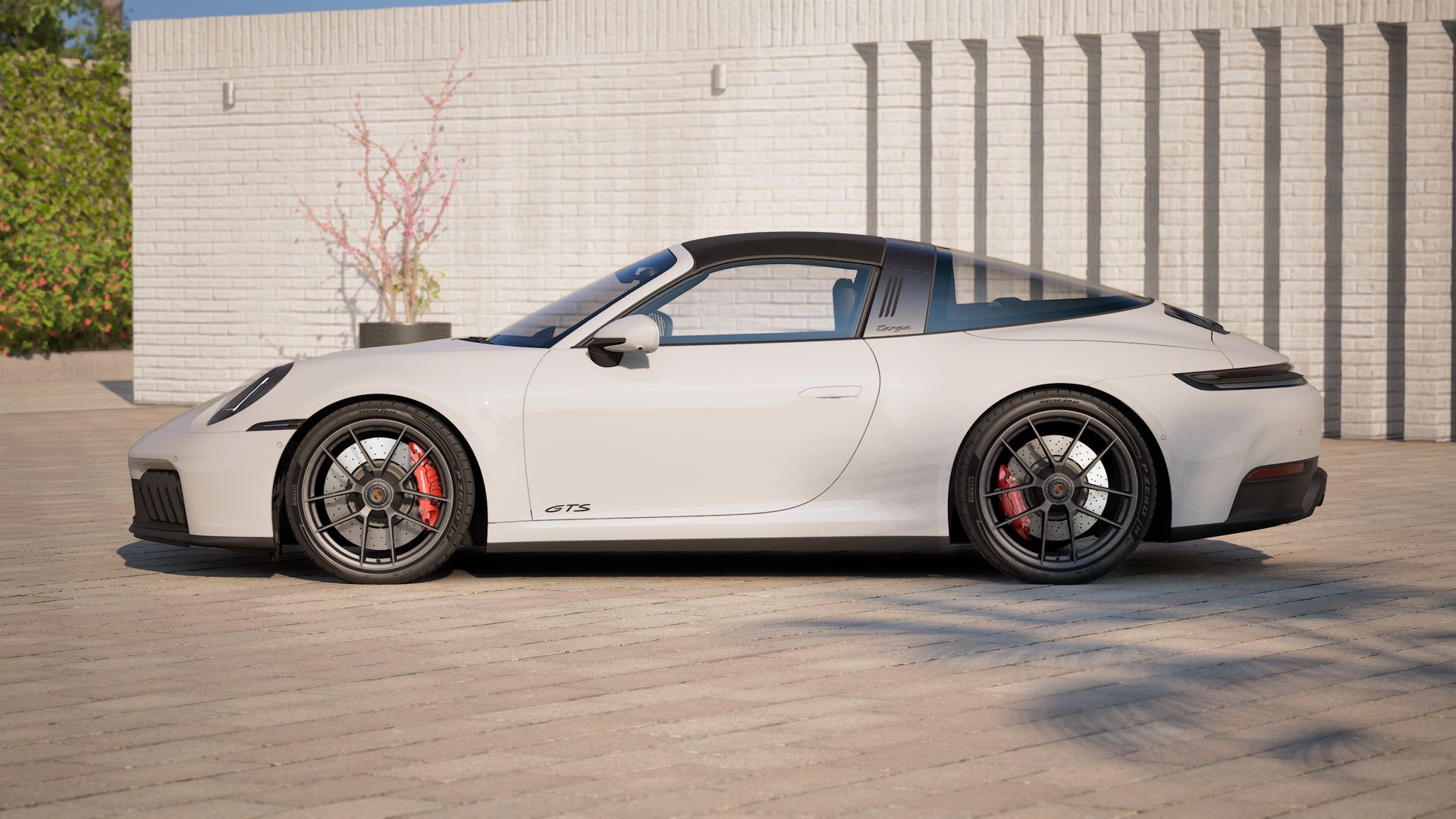 911 Targa 4 GTS 外观图，显示汽车左侧