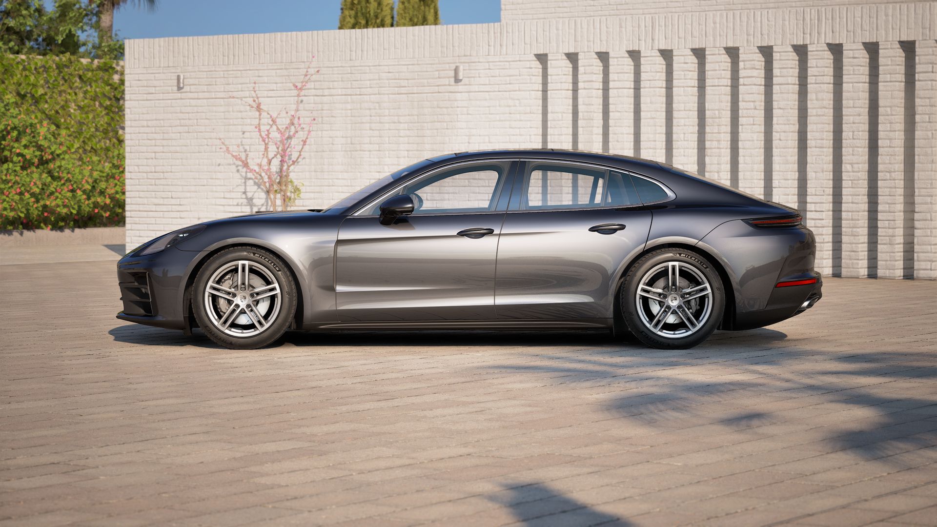Exterior view of Panamera showing the left side of the car