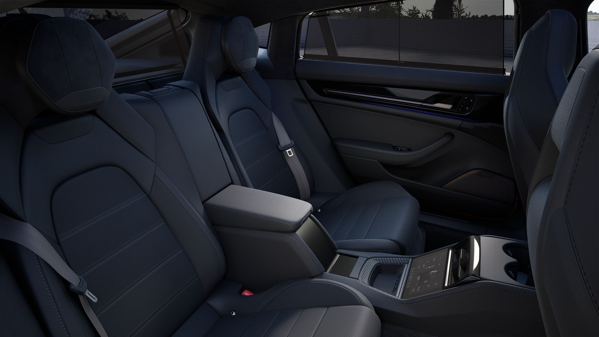 Panamera Turbo E-Hybrid 行政加长版的内饰图片