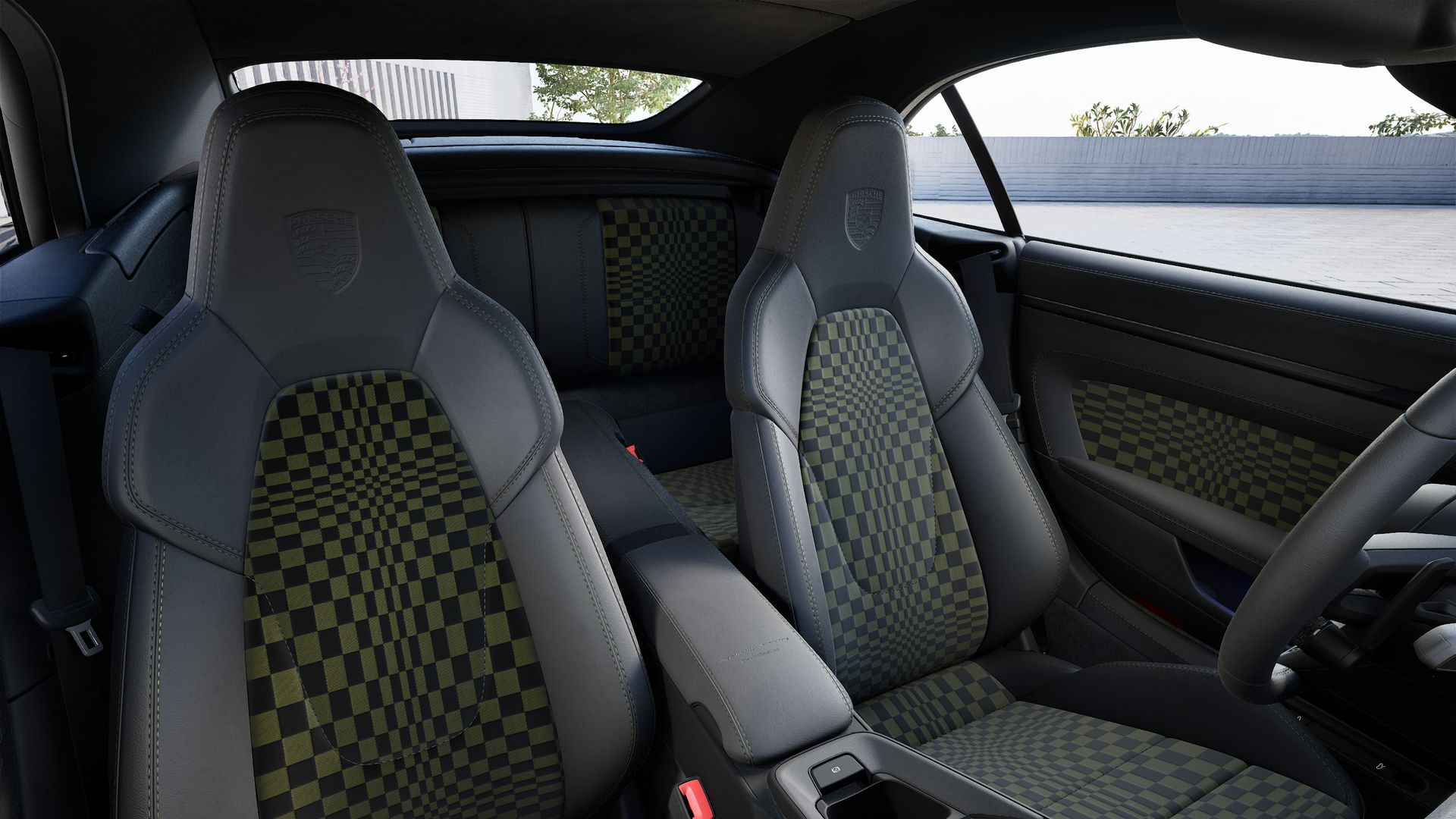 911 Spirit 70 interior view