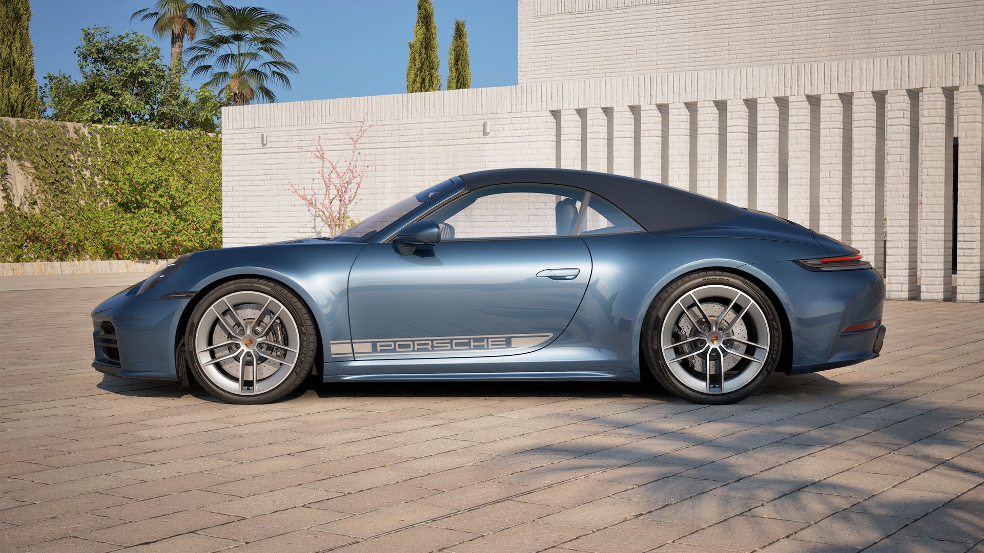 911 Carrera 4S Cabriolet side view