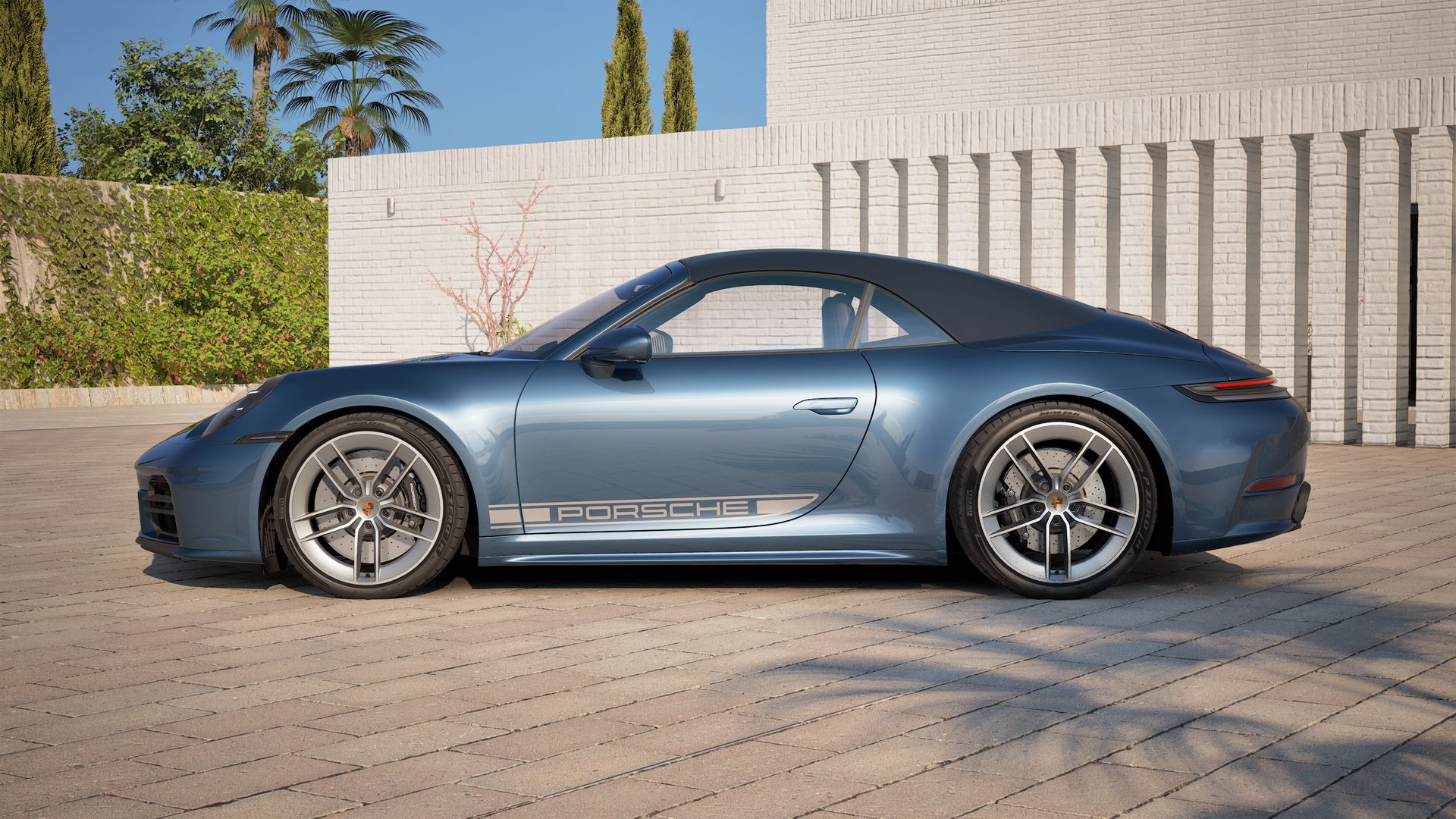 911 Carrera 4S Cabriolet side view