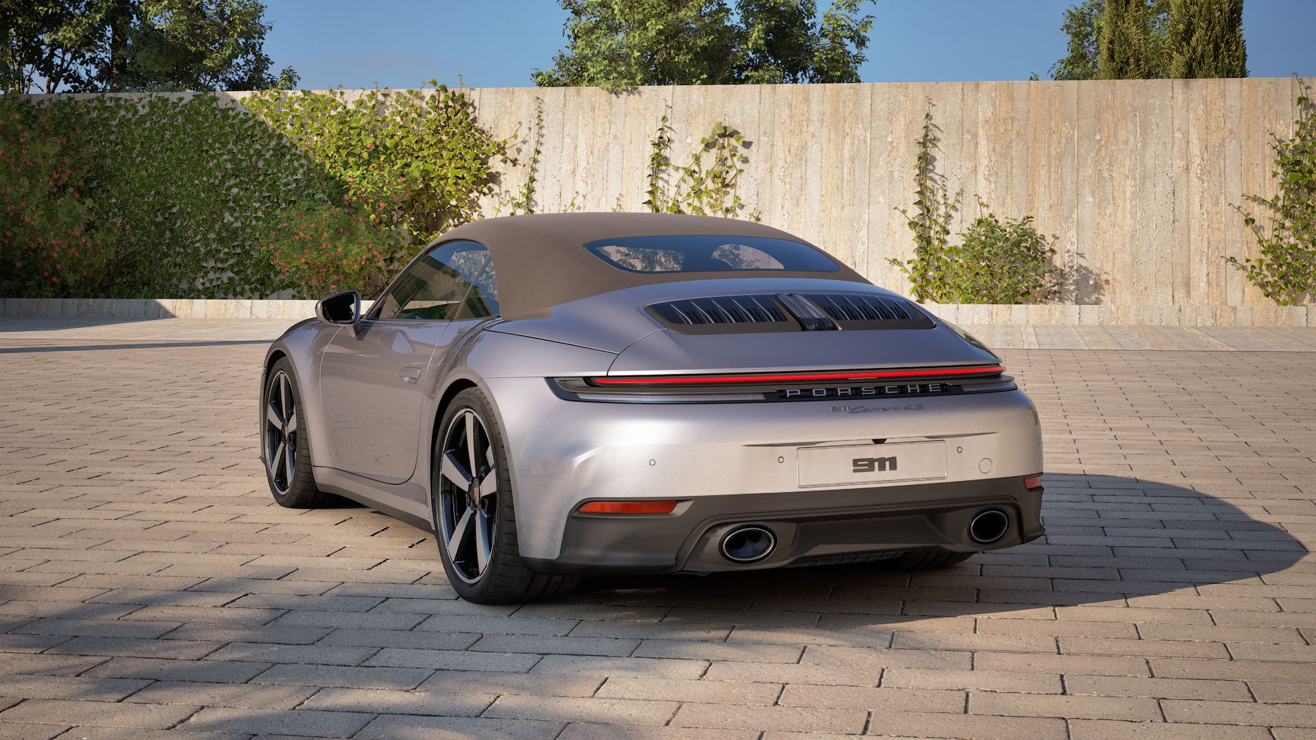 911 Carrera 4S Cabriolet 背面図