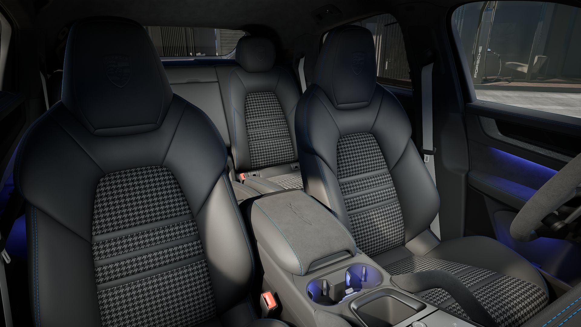 Cayenne GTS Coupé interior view