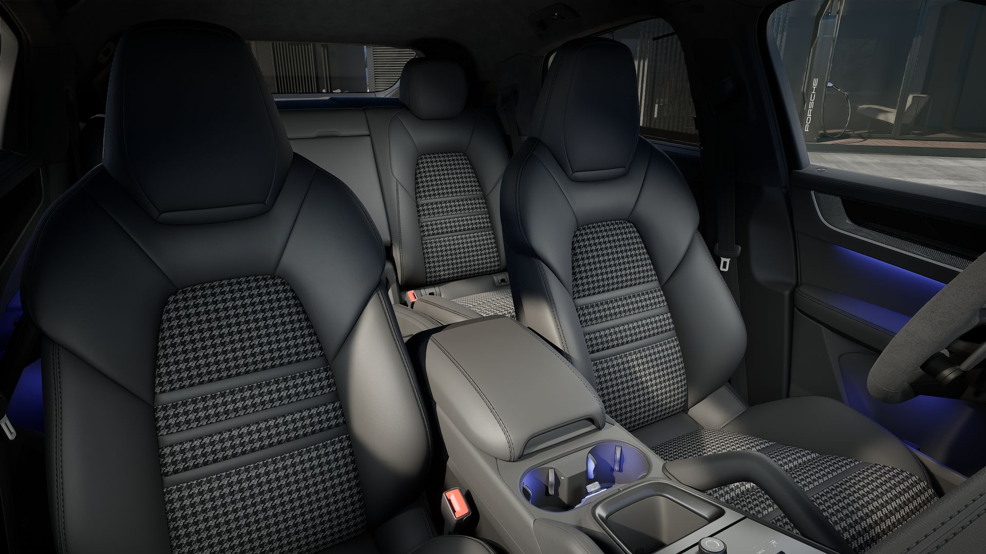 Cayenne Turbo E-Hybrid Coupé interior view