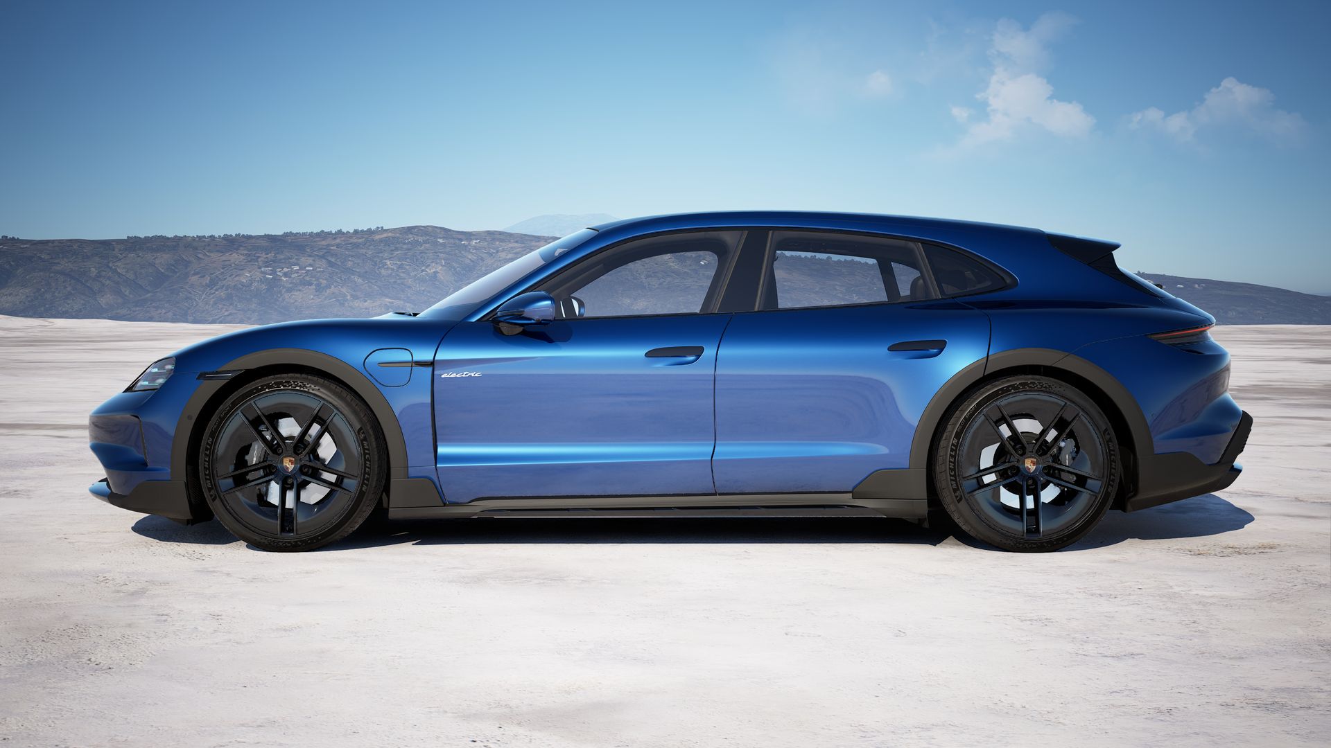 Taycan 4S Cross Turismo side view