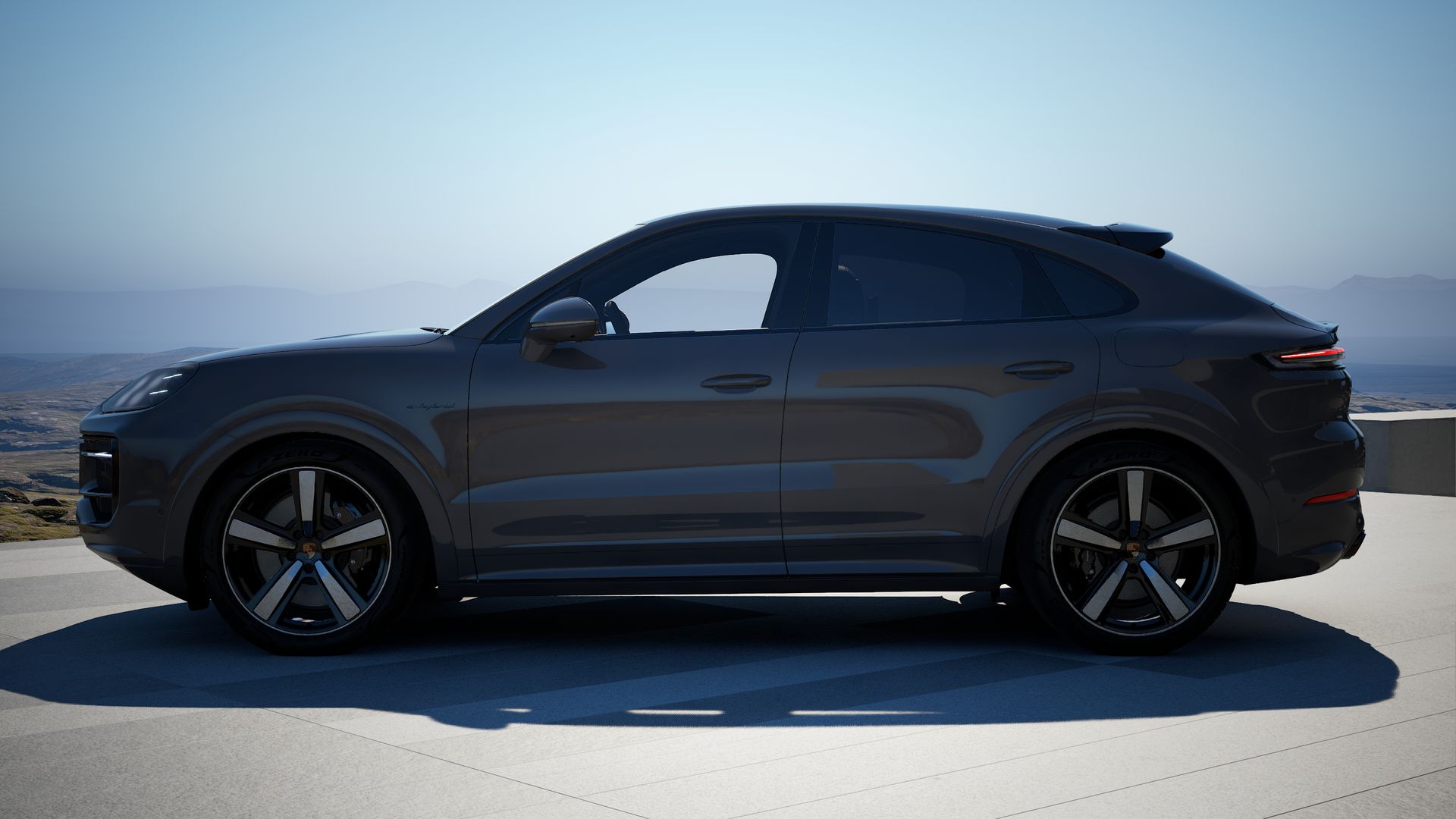 Cayenne S E-Hybrid Coupé side view
