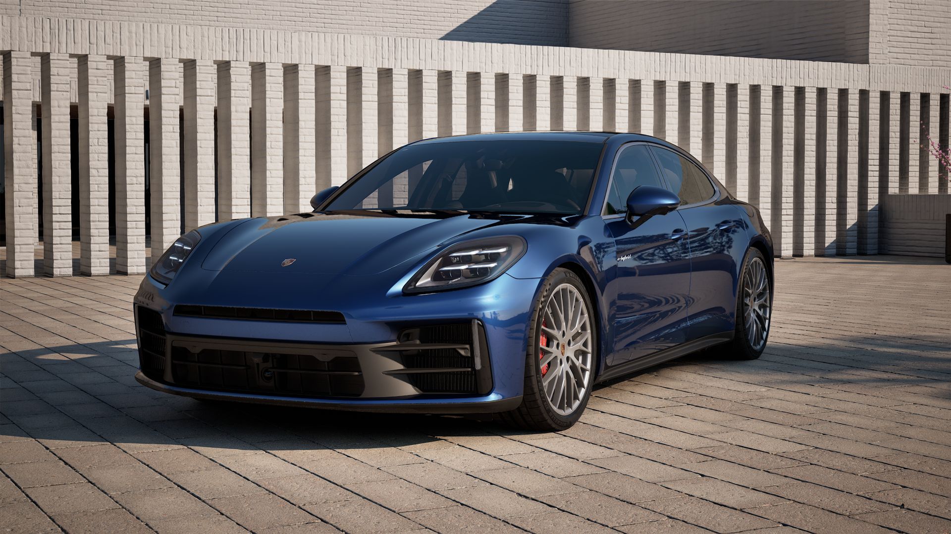 Vista exterior do Panamera 4S E-Hybrid, de frente e lateral esquerda