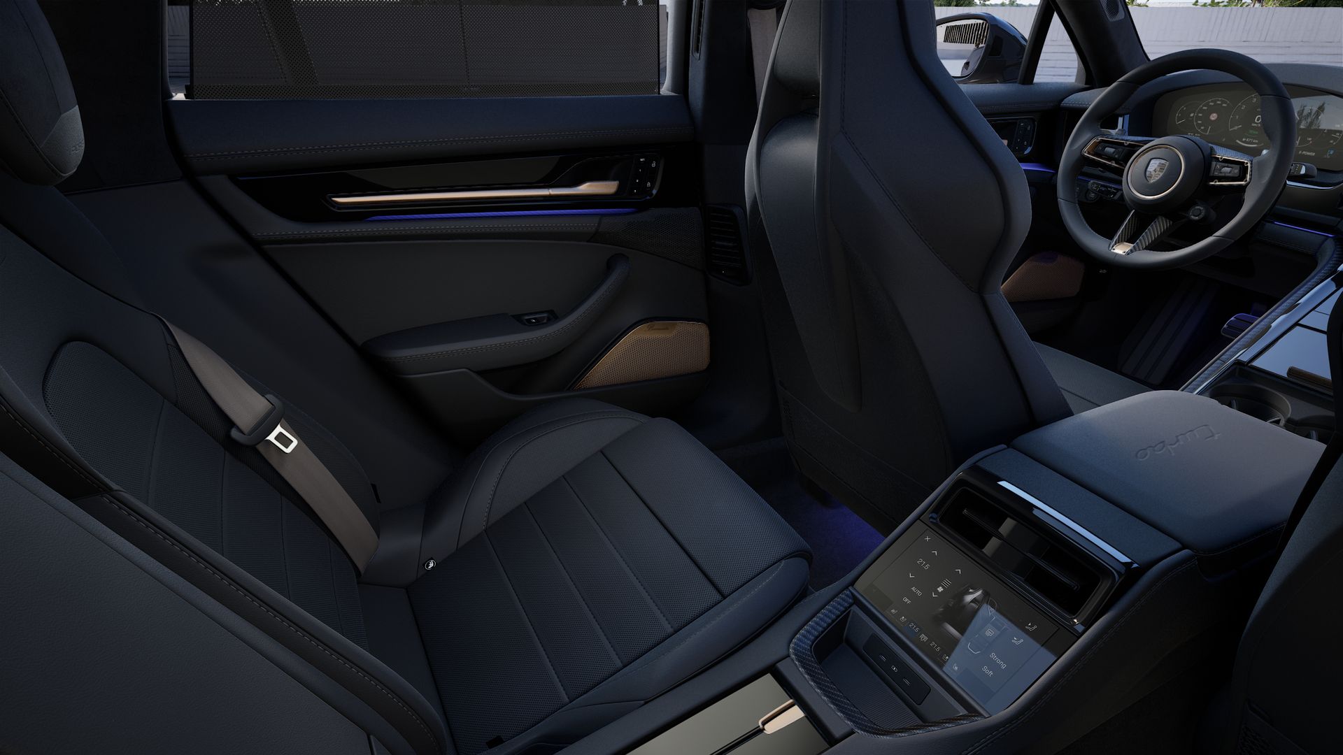 Vista interior, mostrando os bancos traseiros do Panamera Turbo E-Hybrid