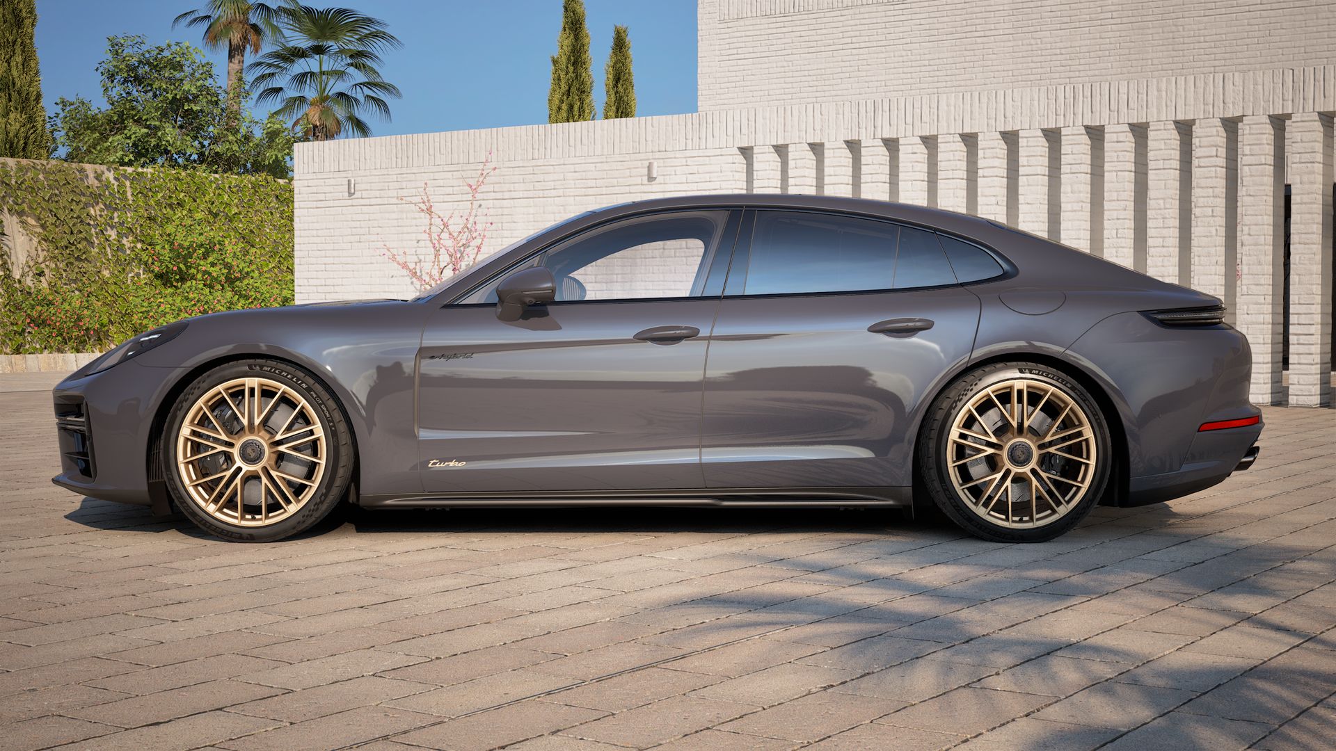 Vista exterior do Panamera Turbo E-Hybrid, lateral esquerda