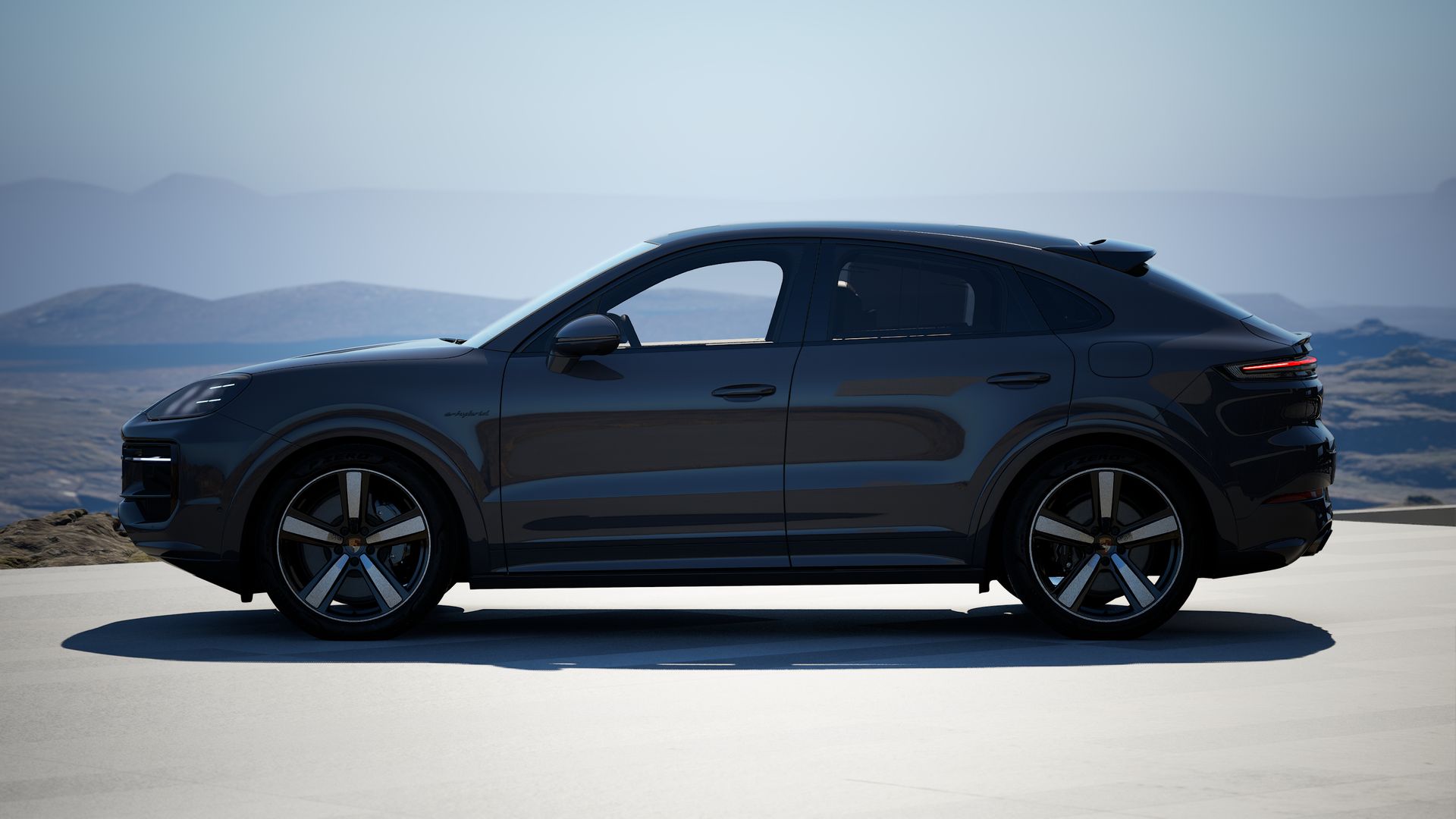Cayenne S E-Hybrid Coupé side view