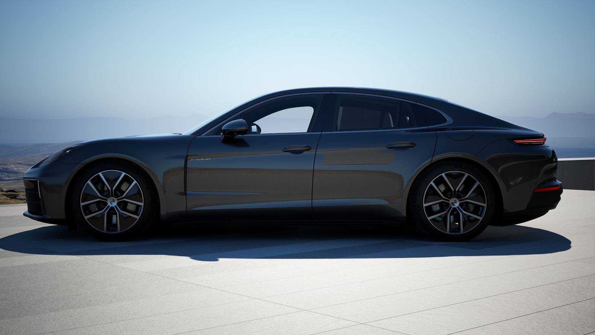 Panamera 4 E-Hybrid side view