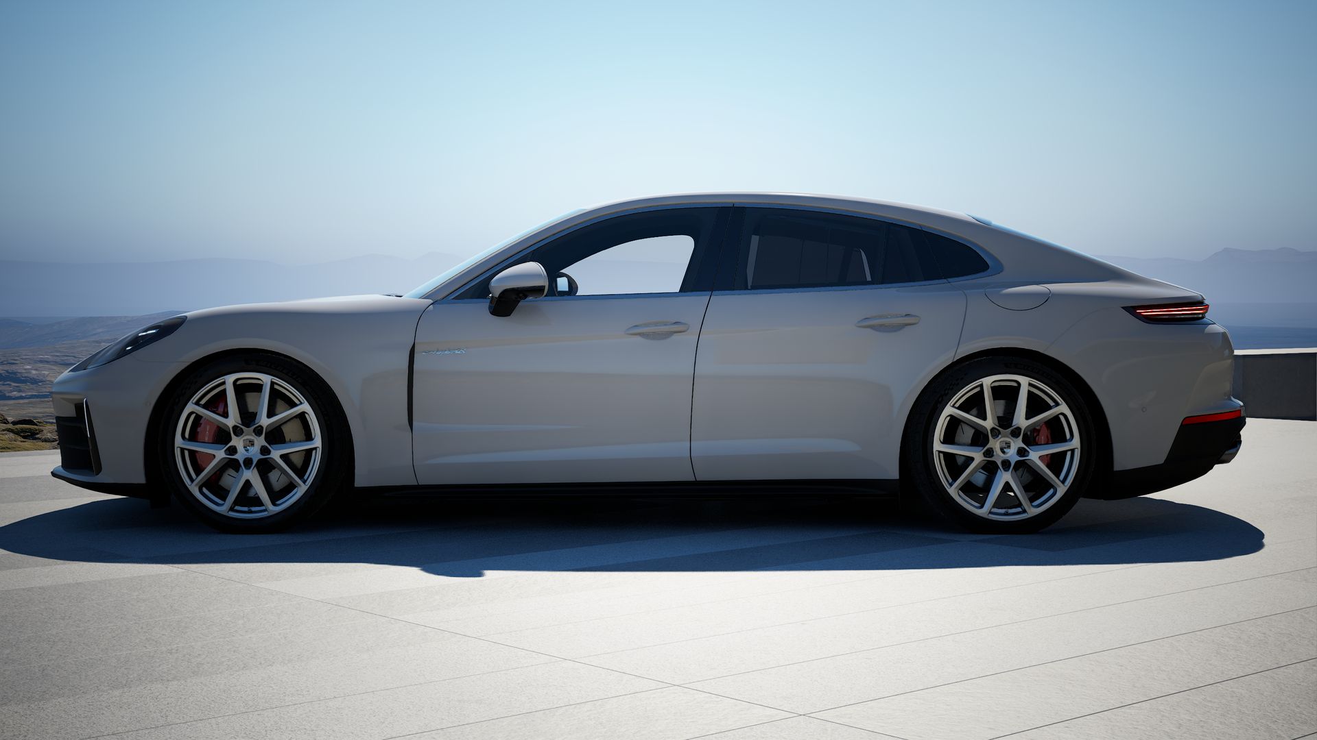 Panamera 4S E-Hybrid side view