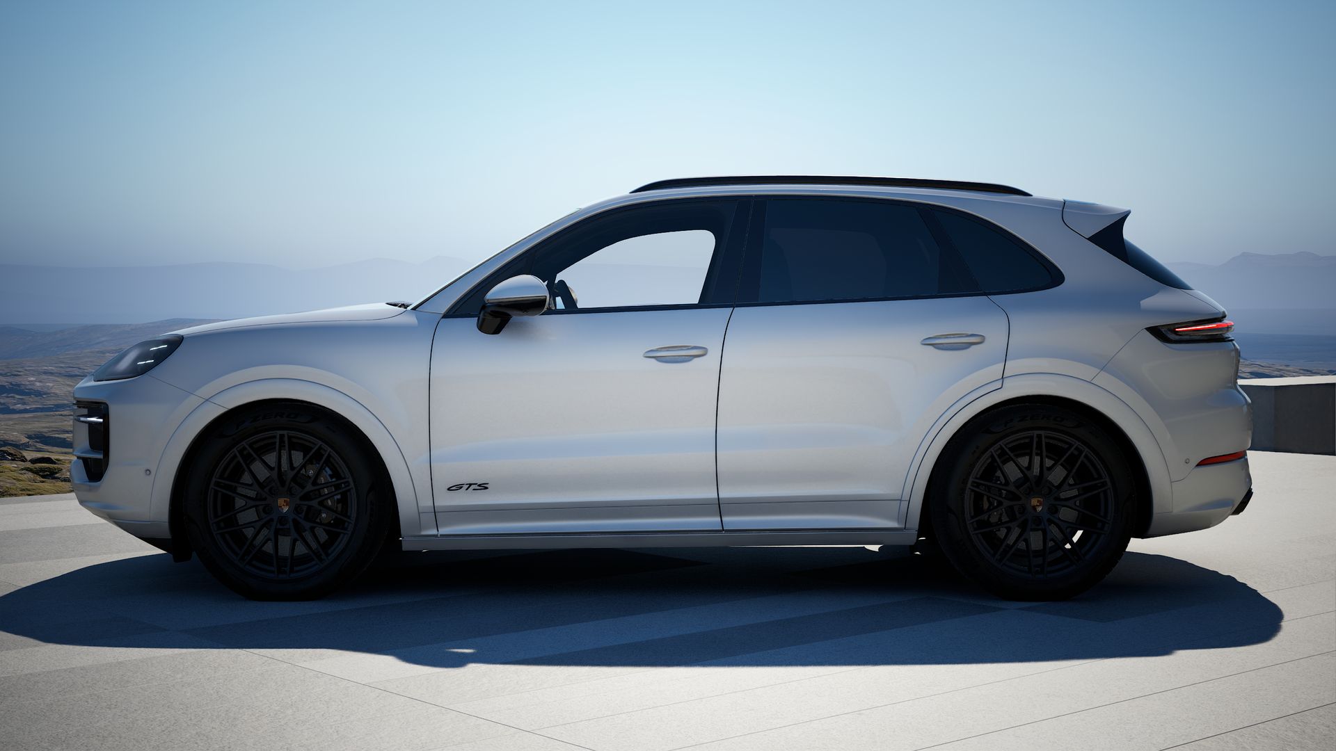 Cayenne GTS side view