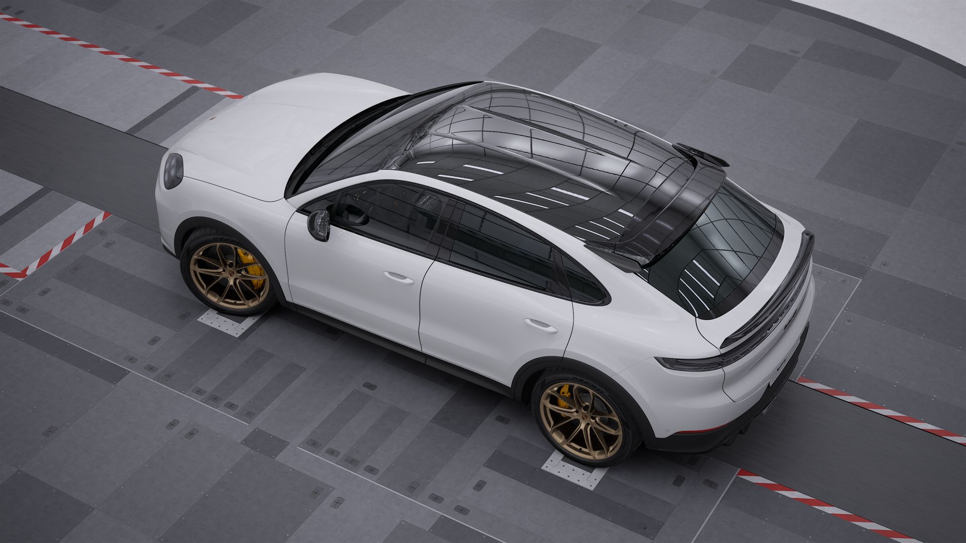 Exterior view of Cayenne Turbo GT seen from above
