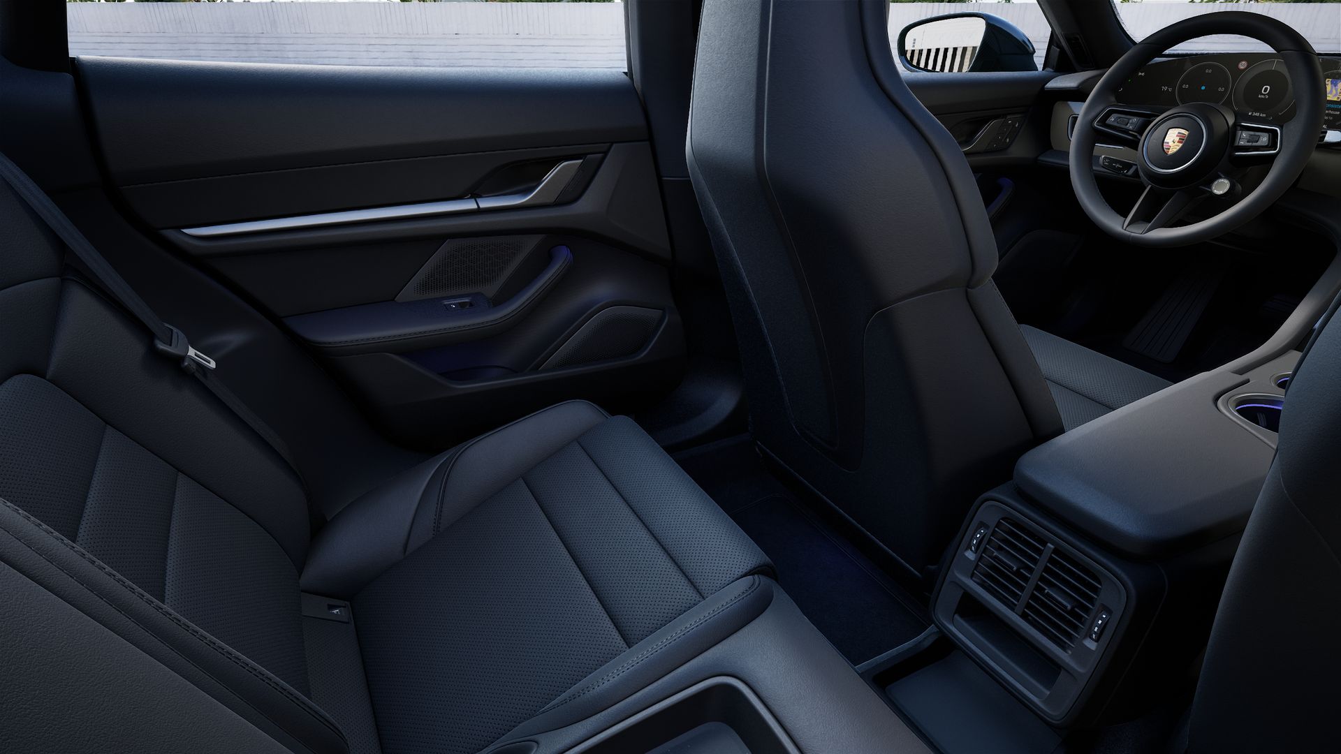 Interior view showing the back seats of Taycan 4 Cross Turismo