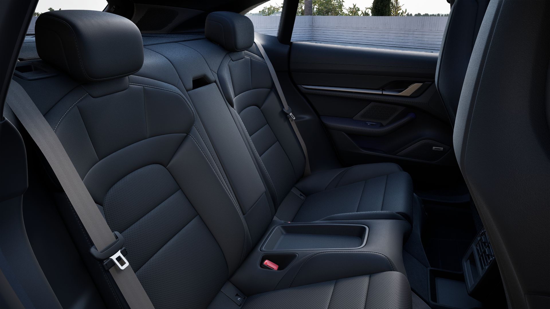 Interior view of Taycan Turbo Cross Turismo