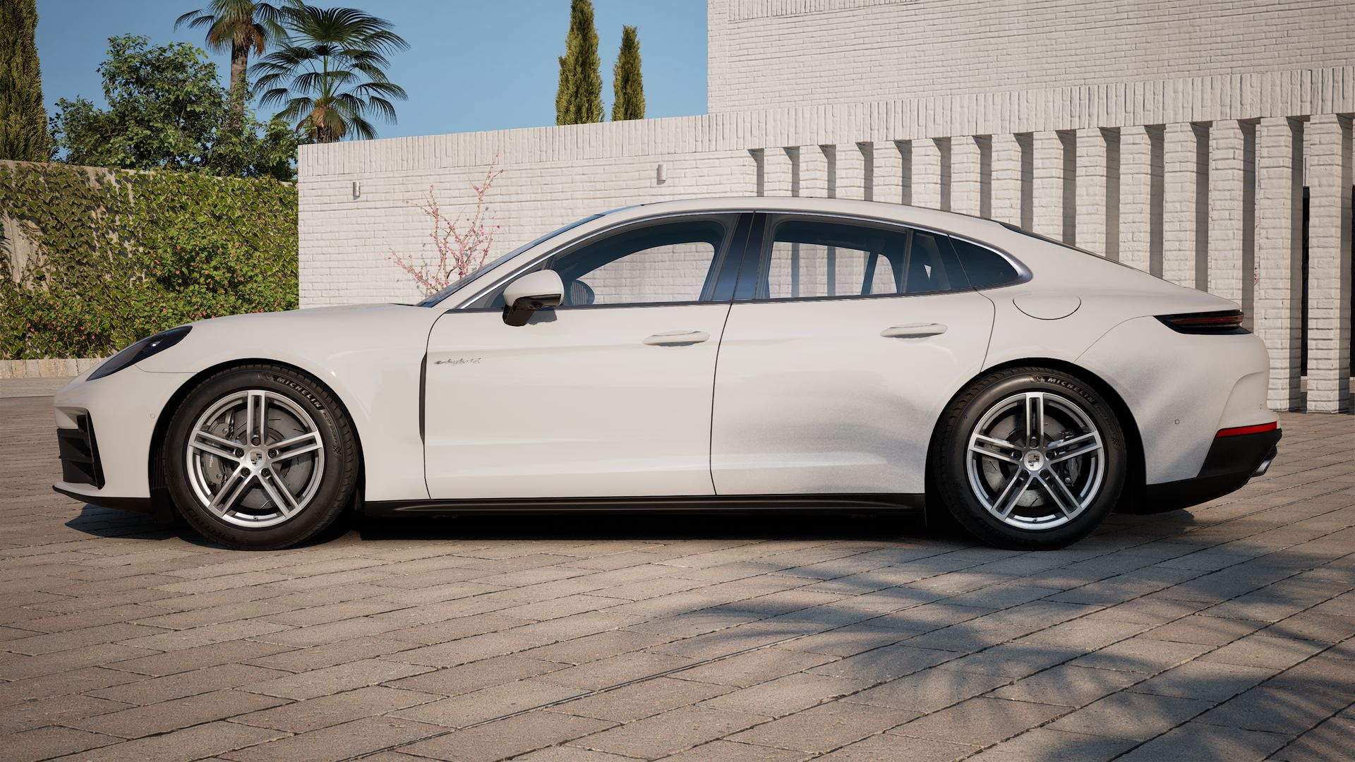 Exterior view of Panamera 4 E-Hybrid showing the left side of the car