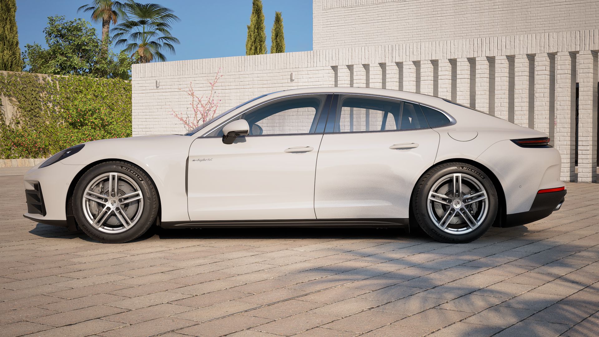 Exterior view of Panamera 4 E-Hybrid showing the left side of the car