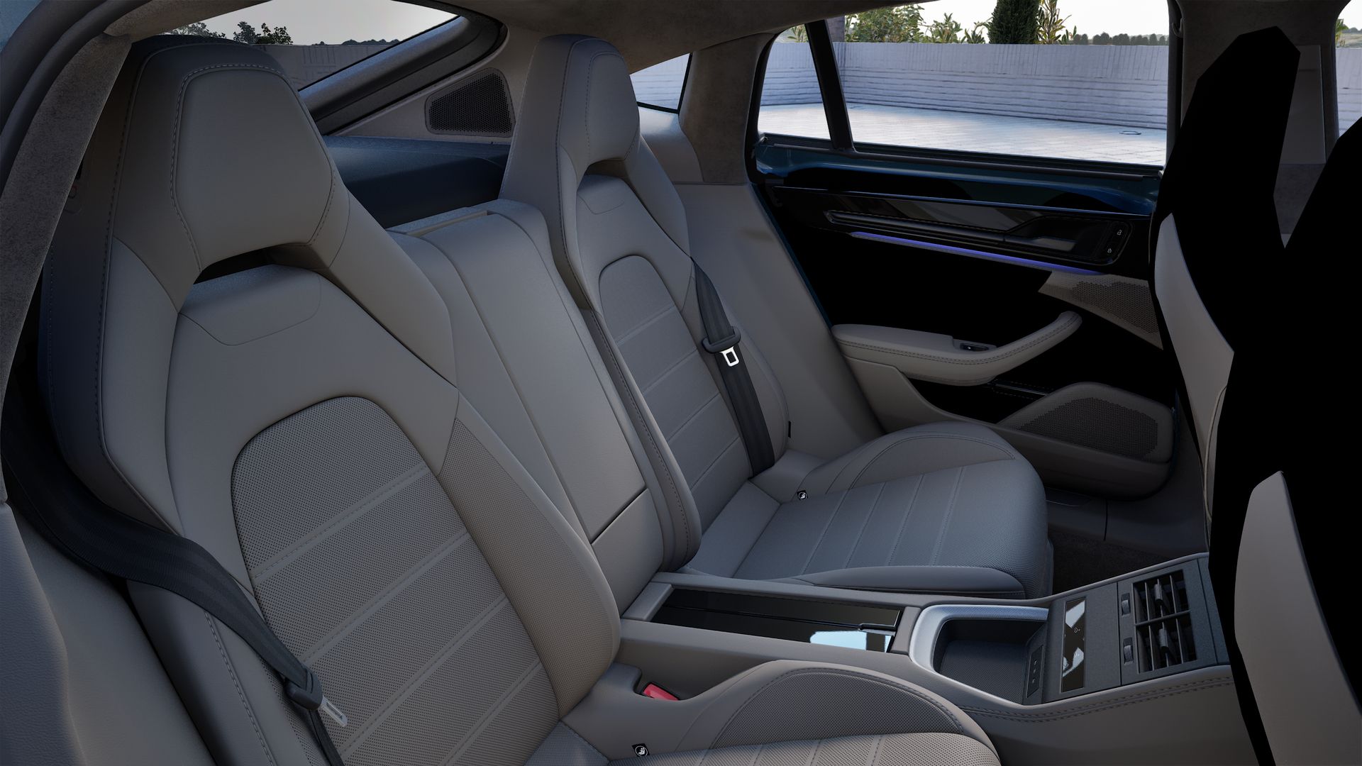 Interior view of Panamera 4 E-Hybrid