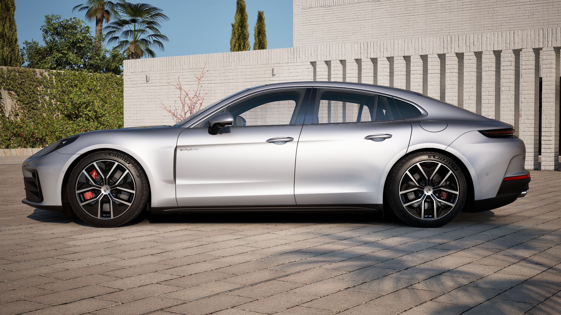 Exterior view of Panamera 4S E-Hybrid showing the left side of the car