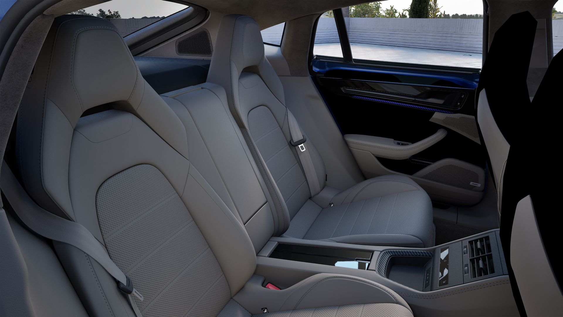 Interior view of Panamera Turbo E-Hybrid