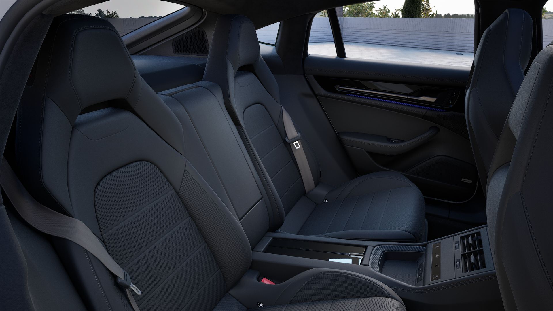 Interior view of Panamera Turbo S E-Hybrid