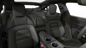 Interior view showing the front seats of Taycan 4S