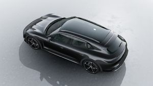 Exterior view of Taycan 4 Cross Turismo seen from above