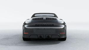 Außenansicht von 911 Carrera 4 GTS Cabriolet mit Blick auf das Heck des Fahrzeugs
