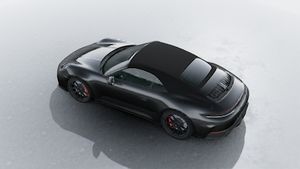 Außenansicht von 911 Carrera 4 GTS Cabriolet von oben gesehen