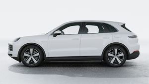 Die Außenansicht von Cayenne E-Hybrid zeigt die linke Seite des Fahrzeugs