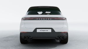 Außenansicht von Cayenne S E-Hybrid mit Blick auf das Heck des Fahrzeugs