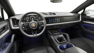 Innenansicht mit Lenkrad und Armaturenbrett von Cayenne S E-Hybrid Coupé