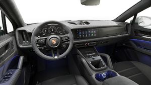 Innenansicht mit Lenkrad und Armaturenbrett von Cayenne GTS Coupé