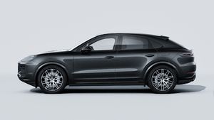 Die Außenansicht von Cayenne E-Hybrid Coupé Black Edition zeigt die linke Seite des Fahrzeugs