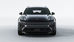 Vista esterna di Macan Turbo che mostra la parte anteriore della vettura