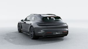 Außenansicht von Taycan GTS Sport Turismo mit der Rückseite und der linken Seite des Fahrzeugs