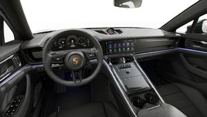 Innenansicht mit Lenkrad und Armaturenbrett von Panamera 4 E-Hybrid