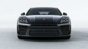 Vue extérieure de Panamera 4 E-Hybrid montrant l'avant de la voiture