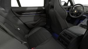 Innenansicht mit den Rücksitzen von Panamera GTS