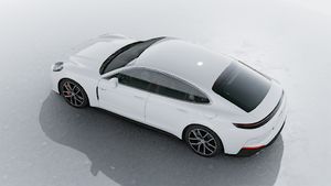 Vista esterna di Panamera 4S E-Hybrid dall'alto