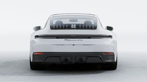 911 Carrera GTS 外观图，显示汽车尾部