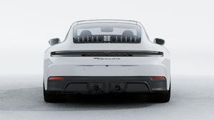 911 Carrera GTS 外观图，显示汽车尾部