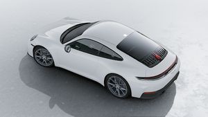 从高处俯瞰 911 Carrera T 外观