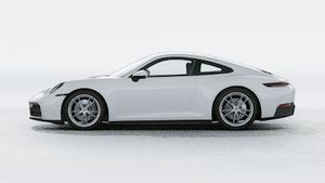 911 Carrera 外观图，显示汽车左侧